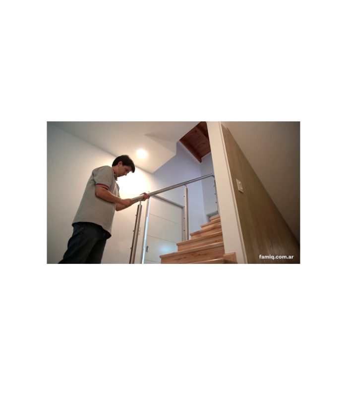 INSTALACIÓN DE FACHADAS Y BARANDAS - Imagen 1